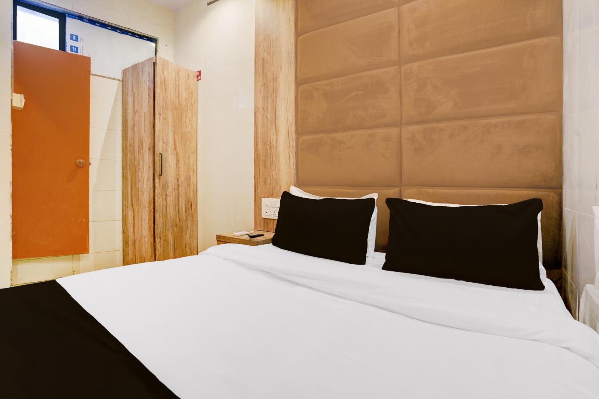 Hotel O New Firdous Mumbai (Bombay)