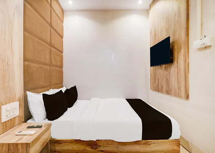 Hotel O New Firdous